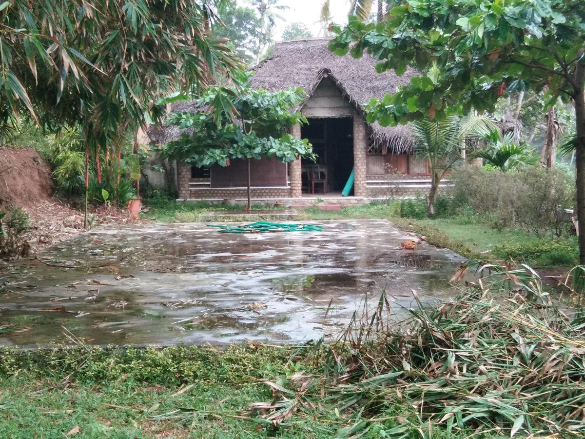 Natural Cottage Varkala Extérieur photo