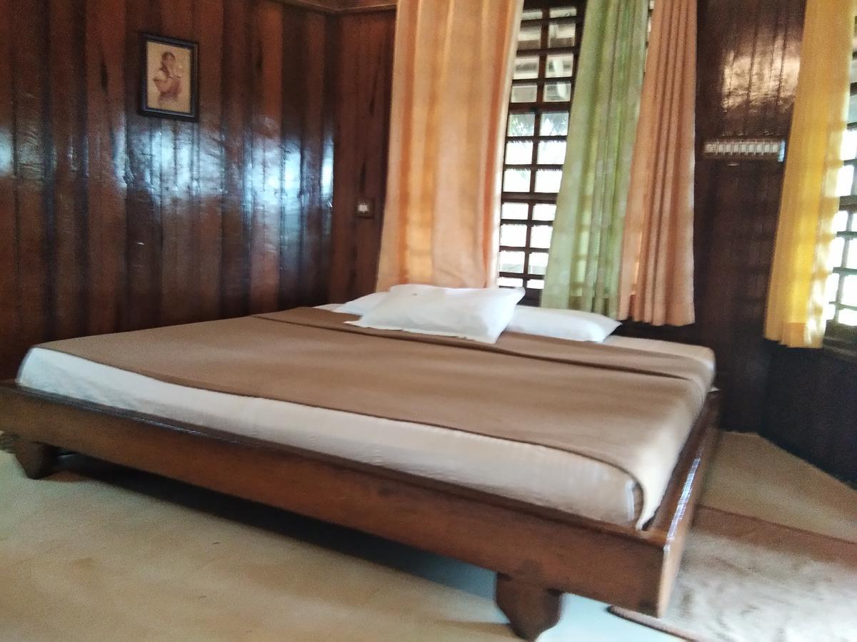 Natural Cottage Varkala Extérieur photo